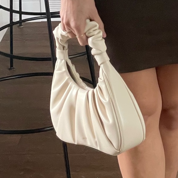 NWT JW PEI Women's Gabbi Ruched Hobo Handbag - Picture 2 of 2